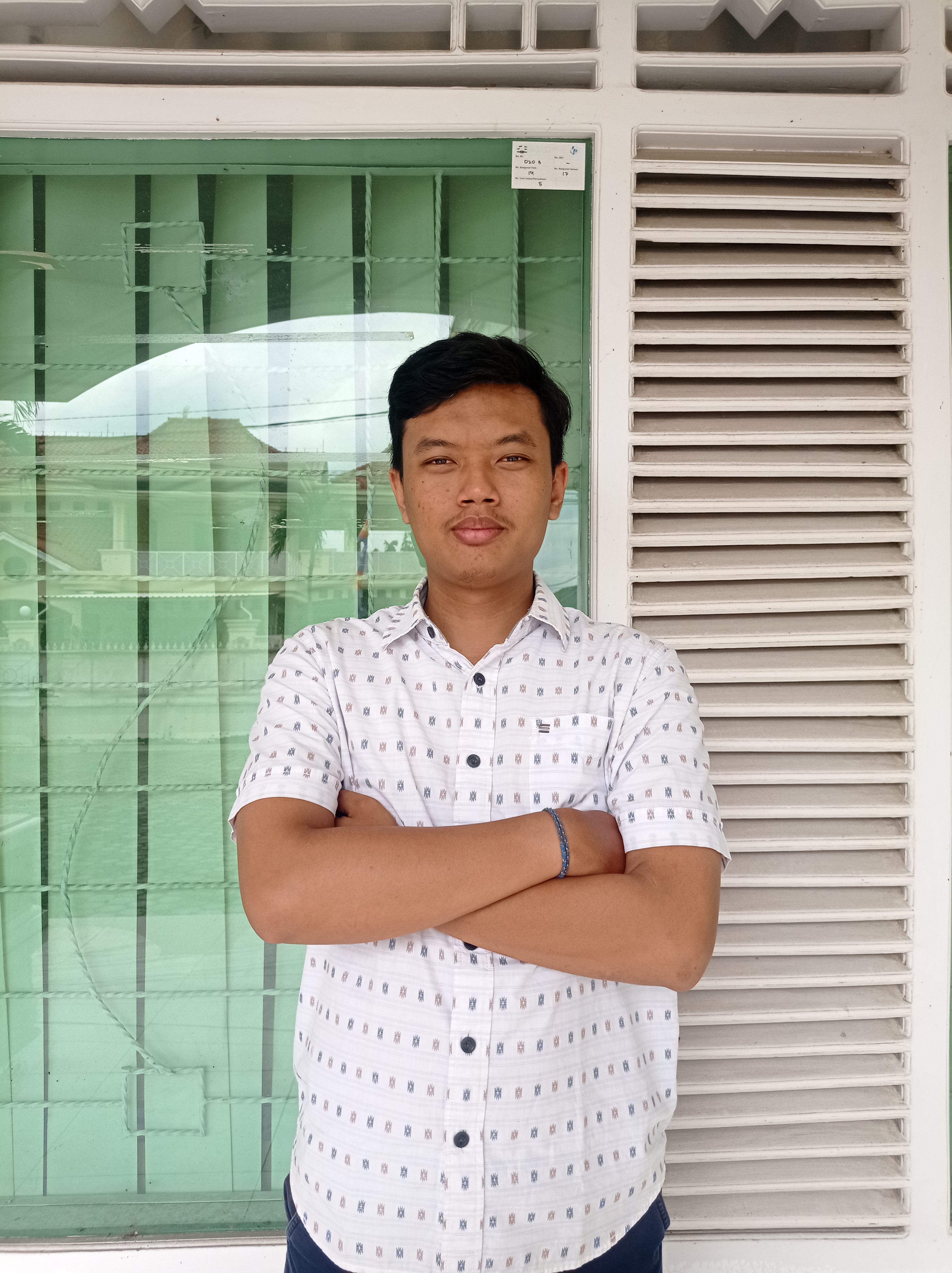 https://web.pakki.org/storage/anggota/bageur-230203070022.jpeg