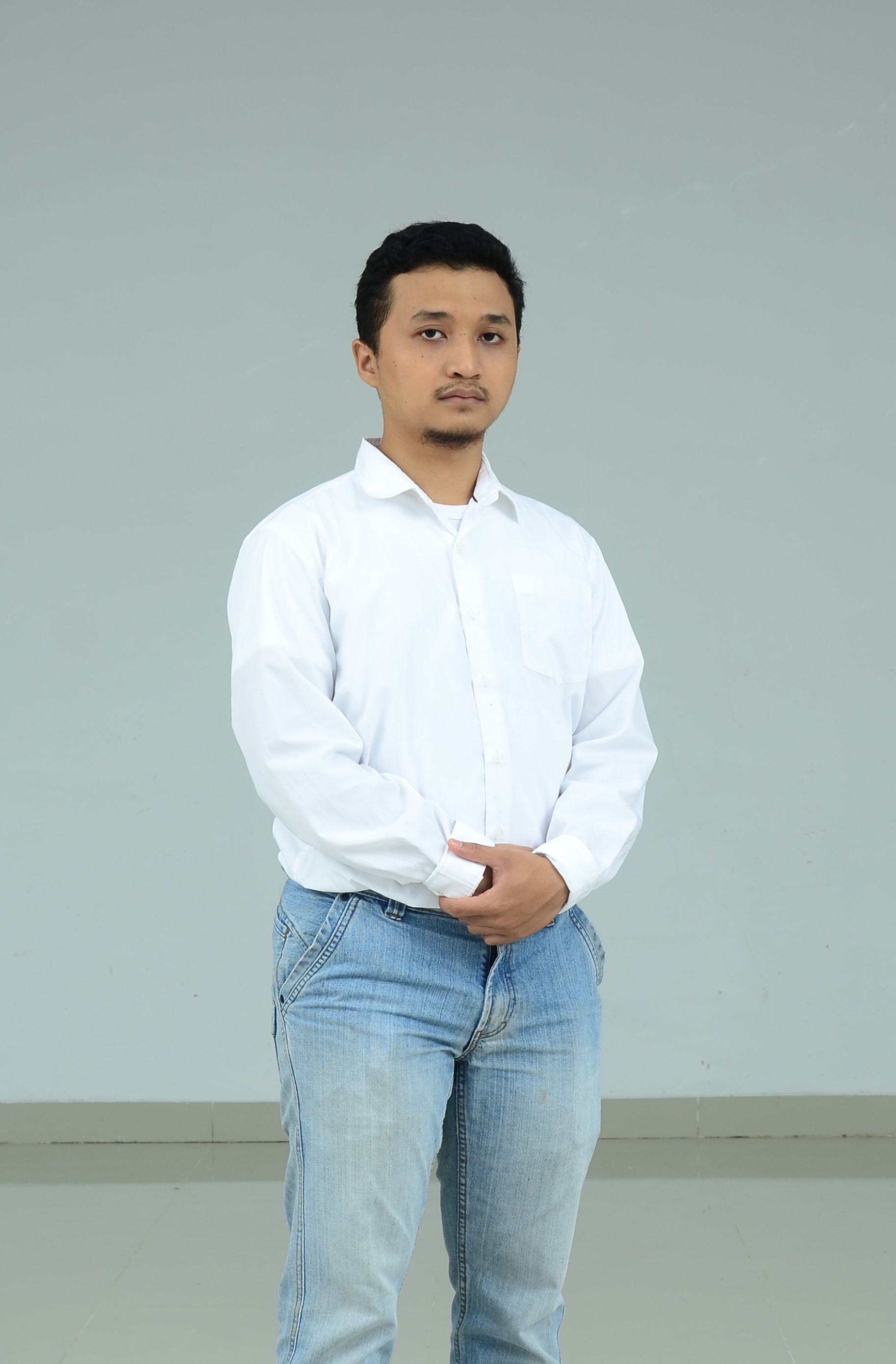 https://web.pakki.org/storage/anggota/bageur-240521100205.jpeg